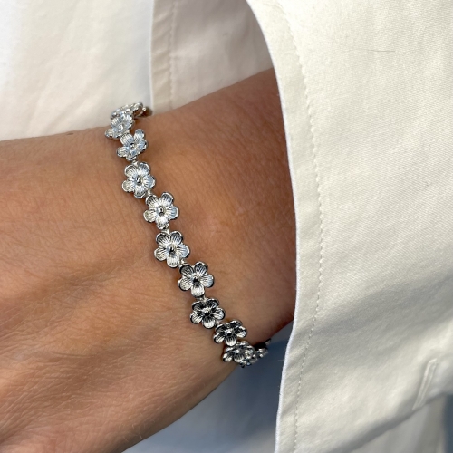 Calista Bangle Silver