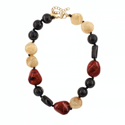 Molto Resin Necklace Red