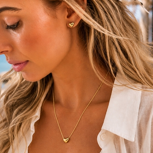 Dawn Neck 40 gold