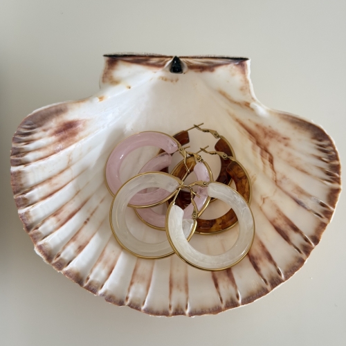 Halo Resin Earring Ivory