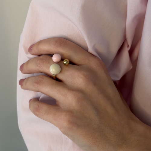 Brea Enamel Ring Lt.Pink/Gold